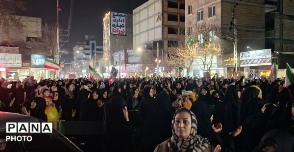 هجدهمین تجمع خون‌خواهی مردم فردیس از رهبر شهیدشان 