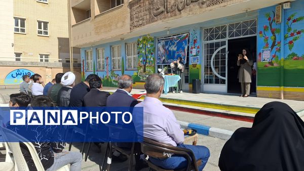 جشن شکوفه‌ها در شهرستان دره شهر