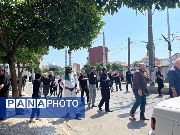 عاشورای حسینی در نور