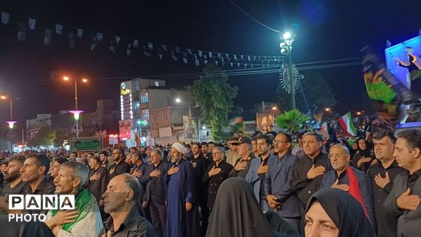 تجدید بیعت مردم کوهدشت با آرمان‌های حسینی در میدان امام خمینی (ره)