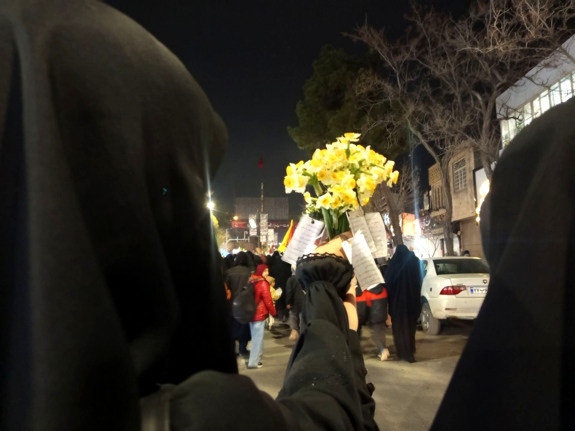 حرکت دسته عزاداری درسومین شب شهادت امام خامنه ای از پنجراه تا مسجد جامع