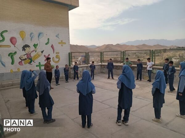  المپیاد ورزشی درون مدرسه ای آموزشگاه آیت الله نوری روستای مرزی سنگدیوار 