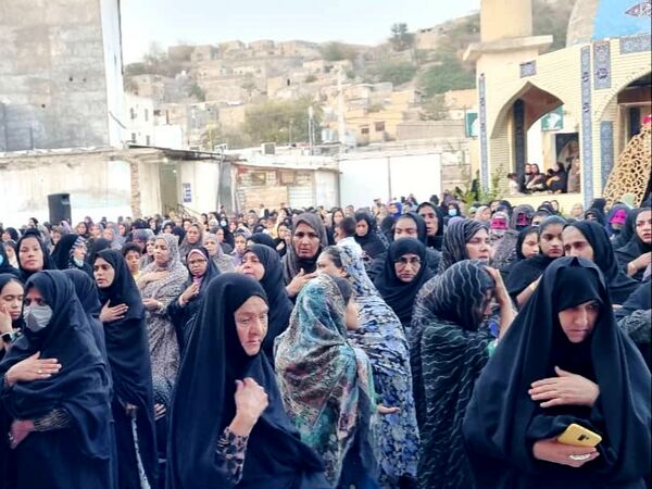 نهم ذی‌الحجه روز عرفه، روز نیایش و عبادت