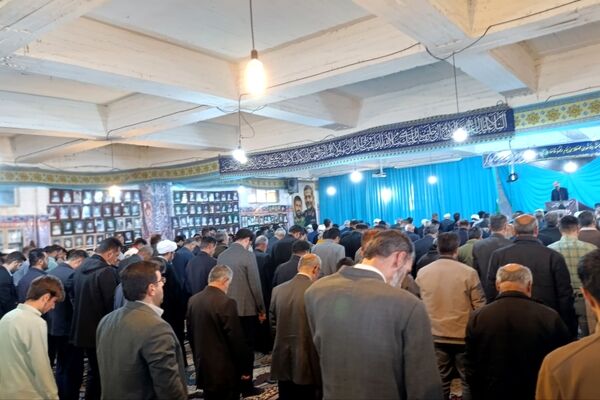 نماز جمعه در شهرستان فارسان: تجلی ایمان و همبستگی