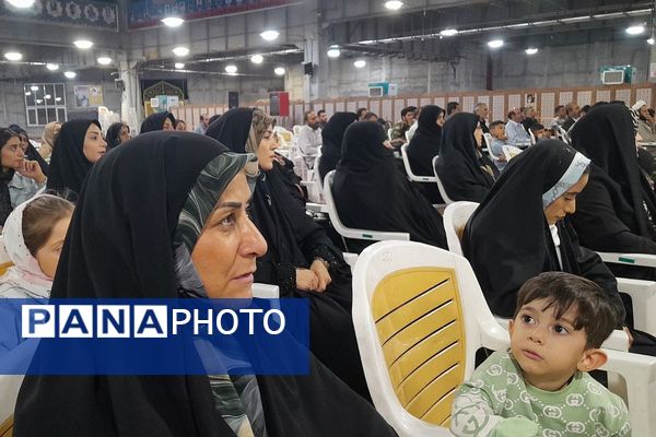 گردهمایی فعالان فرهنگی به‌مناسبت گرامیداشت مقام معلم در ناحیه دو بهارستان 