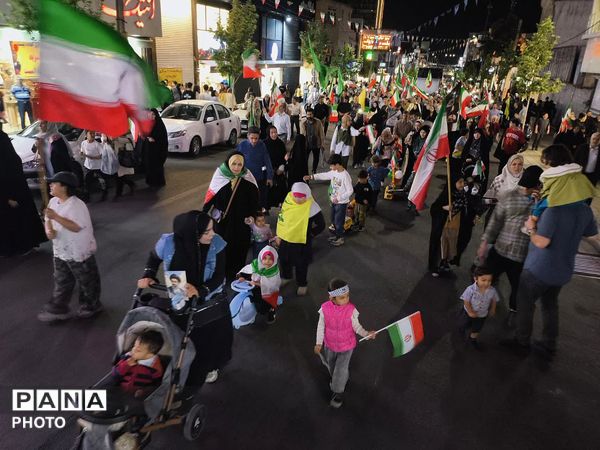 حرکت خودرویی سربازان 1400 پای کار انقلاب