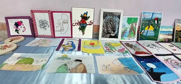 برگزاری نمایشگاه هفته هنرهای مدرسه (ماها) در آموزشگاه نمونه دولتی فدک فاروج