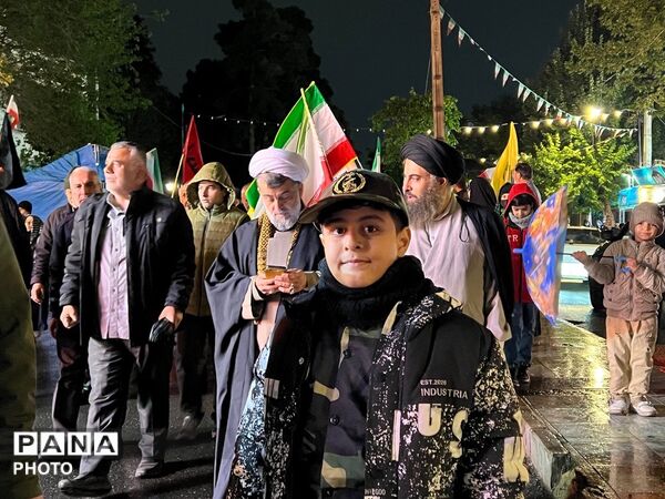 صدای حق هنوز پابرجاست