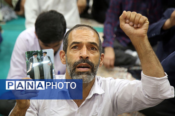 بزرگداشت قیام ۱۵ خرداد در حرم حضرت معصومه(س)