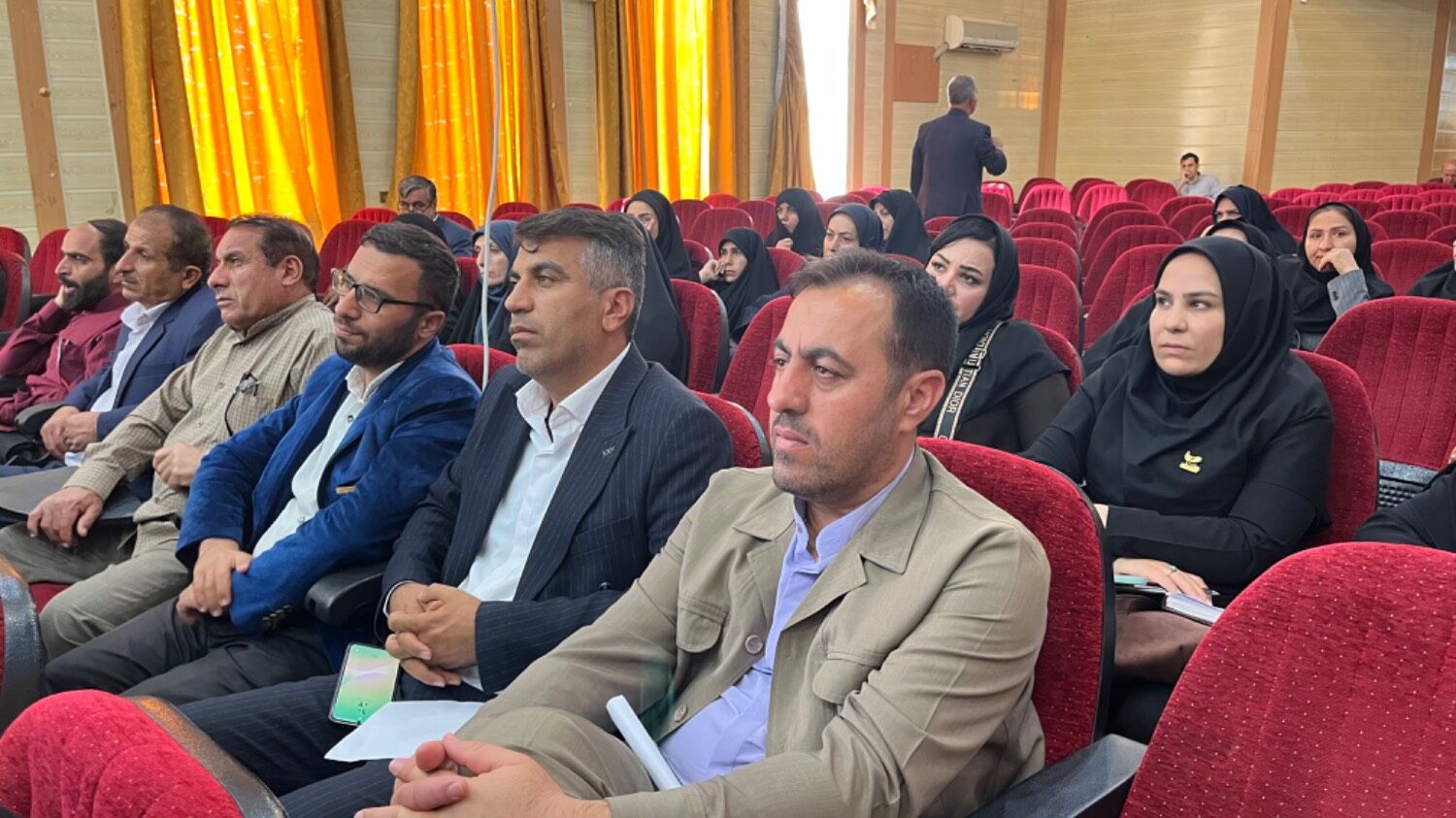 جلسه کمیته هماهنگی اجتماع دانش‌آموزان و فرهنگیان  کهگیلویه و بویراحمد