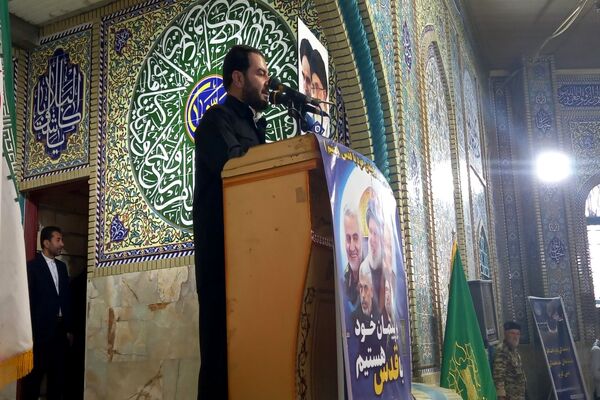 اقامه آخرین نماز جمعه ماه مبارک رمضان با حضور چشمگیر مردم یاسوج