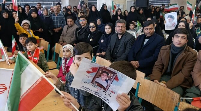 دلتنگ دیدار پسرم هستم، اما به شهادتش افتخار می‌کنم