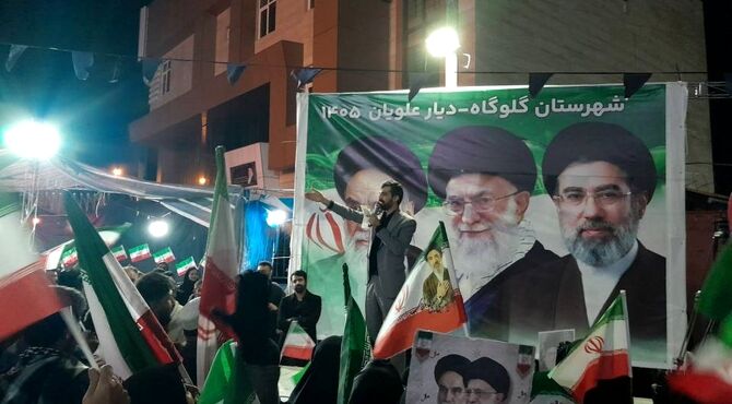 پیمانِ به‌در کردن دسیسه‌های دشمنان در اجتماع سیزده فروردین گلوگاه