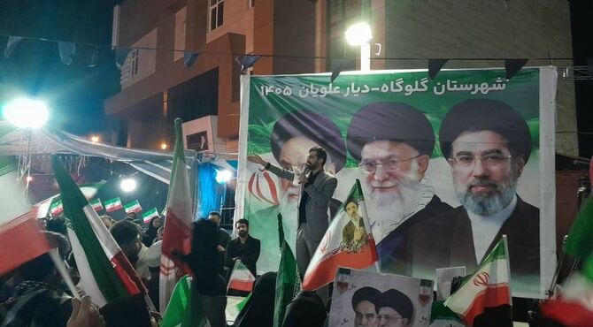 پیمانِ به‌در کردن دسیسه‌های دشمنان در اجتماع سیزده فروردین گلوگاه