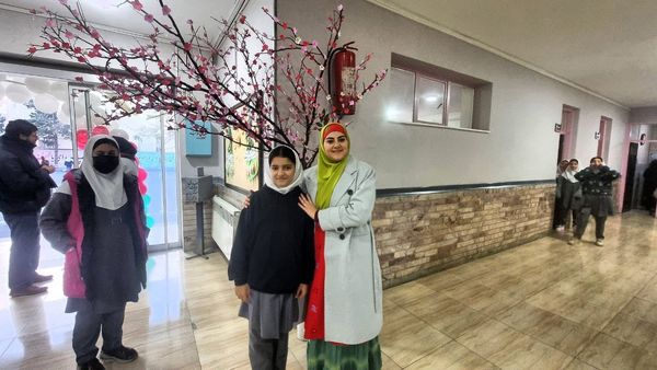 شروعی به شکوه صبحگاهی دبستان صائب تبریز