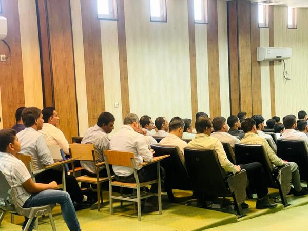 ویژه برنامه هفته معلم در سیریک 