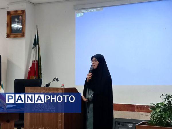 کارگاه آموزشی توانمندسازی مدیران و معاونان اجرایی مدارس متوسطه اسلامشهر