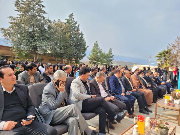 مراسم جشن و سرور در مدارس شهرستان سیروان 