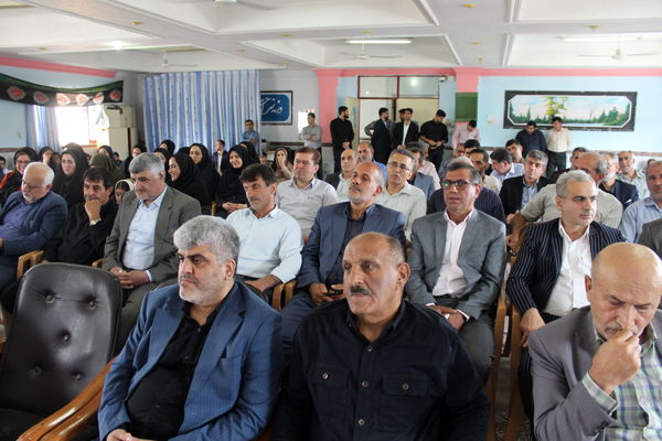 مراسم تودیع و معارفه رئیس جدید آموزش و پرورش بندپی شرقی