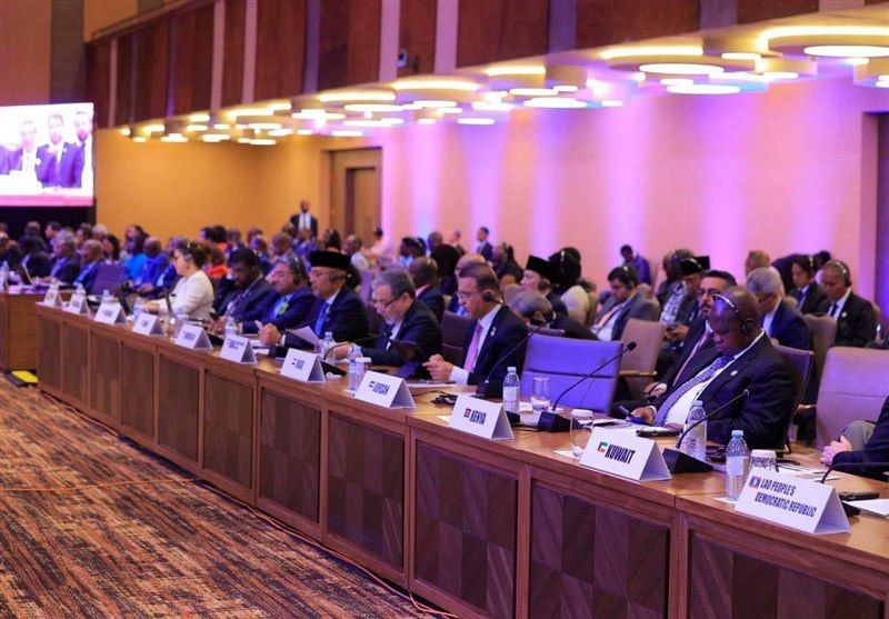 رایزنی‌های عراقچی با وزرای خارجه چند کشور در حاشیه اجلاس جنبش عدم تعهد