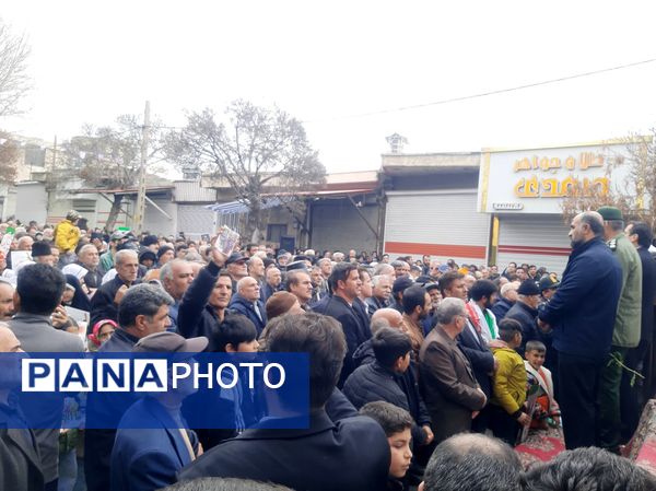 تجدید میثاق با آرمان های انقلاب در همدان