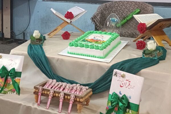 نغمه‌های قرآنی در دل دختران دبستان میقات بهارستان دو طنین‌انداز شد