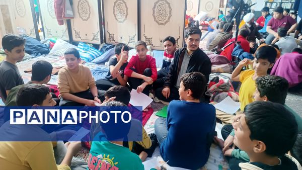 ساخت پل ماکارونی توسط معتکفین اعتکاف دانش آموزی سه روز در بهشت