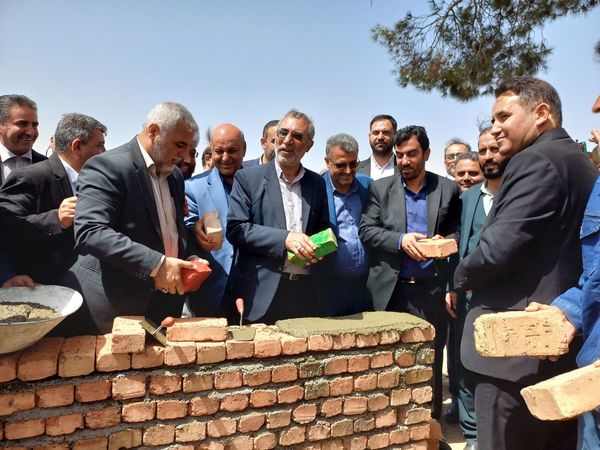 آیین خشت گذاری مدرسه ثامن الحج شهرستان اسلامشهر 