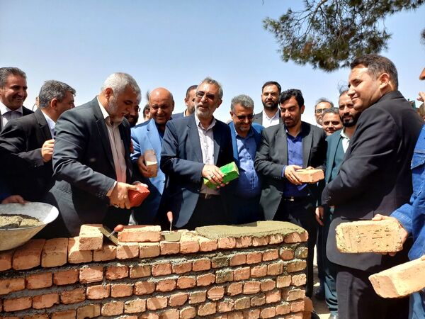 آیین خشت گذاری مدرسه ثامن الحج شهرستان اسلامشهر 