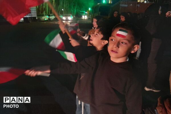  اجتماع باشکوه دانش‌آموزان پیشوا در میثاق با آرمان‌های رهبر شهید