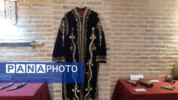 بازتاب هنر عاشورایی در نمایشگاه نسخ خطی و لباس‌های تعزیه