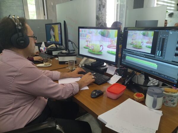 بررسی تاثیر پیشرفت علم و فناوری در صدا و سیما توسط دانش‌آموز خبرنگاران