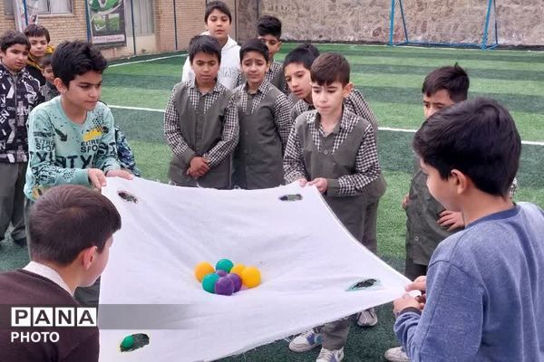 «ایرانمون» و «سپاس مربی»؛ دو برنامه محوری هفته امور‌تربیتی در مدارس فیروزکوه