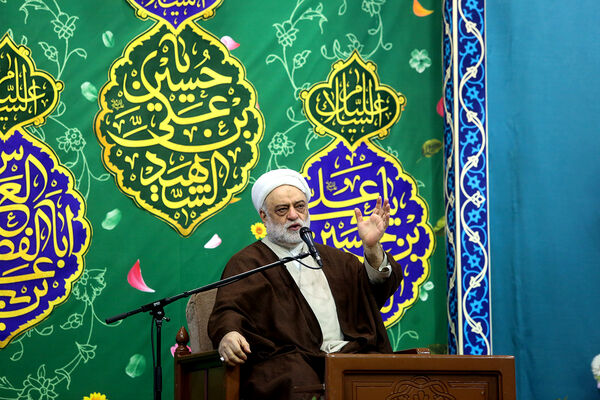 مراسم جشن شب میلاد امام زین العابدین(ع) در حرم حضرت معصومه(س)