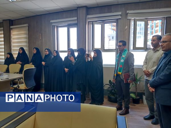 دیدار دانش‌آموزان مدرسه مهندس رحمانی فرد با مسولین اداره ناحیه یک مشهد مقدس 