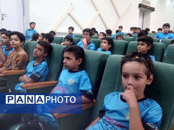 مراسم اختتامیه مدرسه فوتبال باشگاه سورنات 