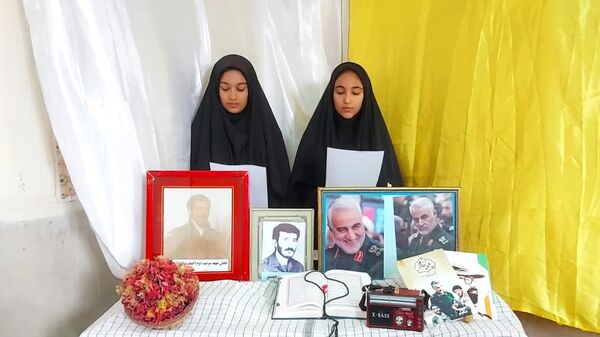 برگزاری یادواره شهدا در آموزشگاه شهید میر معمولان