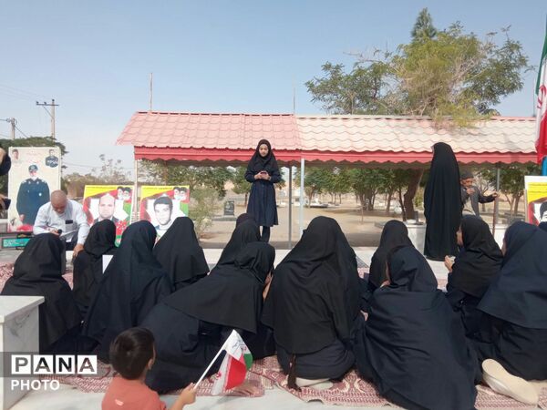 مراسم گرامیداشت هفته دفاع مقدس در روستای بزنجرد خلیل آباد 