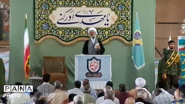 نماز جمعه در کاشمر