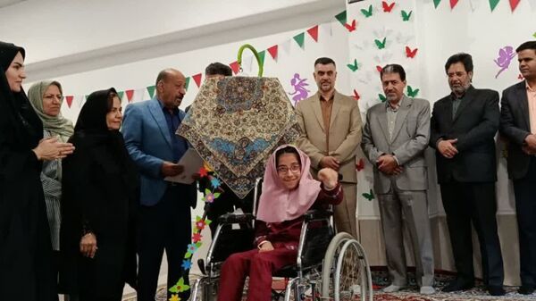 رونمایی از کتاب مرسانا سارخانی؛ کتابی از دانش‌آموزی با نیازهای ویژه