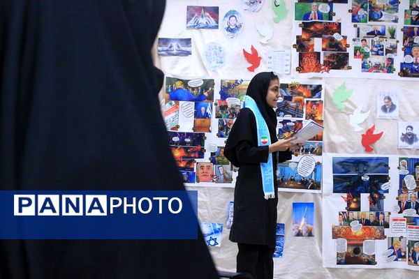 افتتاحیه «مدرسه انقلاب» در مدرسه تقوی‌پیشگان بهارستان‌دو