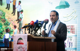 دانش‌آموزان آینده‌سازان کشور هستند و سلامت آن‌ها تضمین‌کننده آینده جامعه است