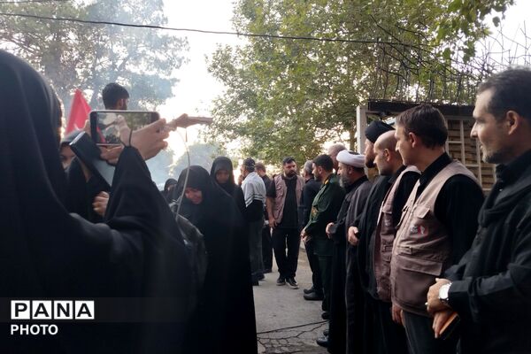 دانشگاه آزاد شهرقدس؛ مأمن زائران اردبیلی در مسیر وداع با رهبر شهید