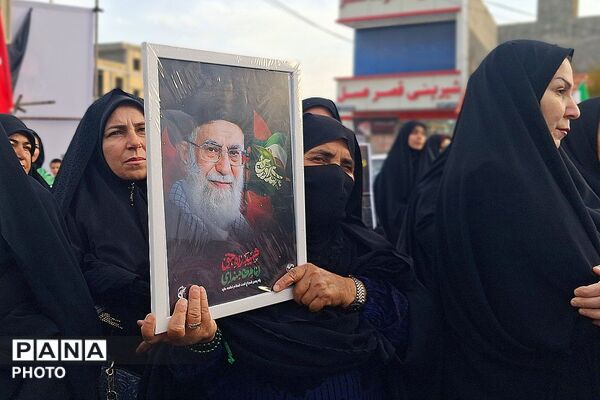 اجتماع بزرگ بانوان زینبی مدافعان ولایت به مناسبت شهادت رهبری شهید امام خامنه‌ای و شهیدان جنگ رمضان در باشت