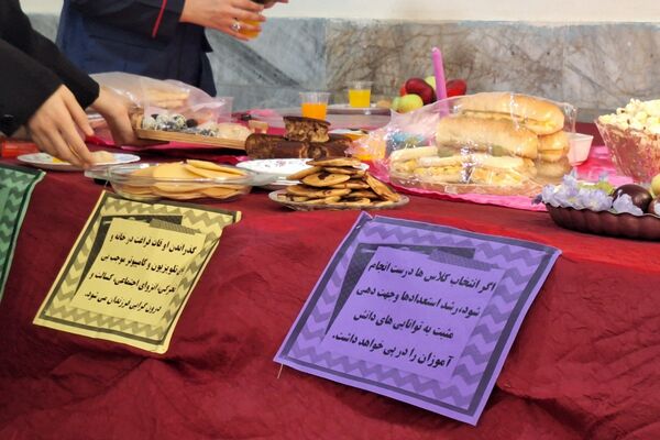آغاز فعالیت‌های مهارت محور پایگاه تابستانی در دبیرستان توحید یک