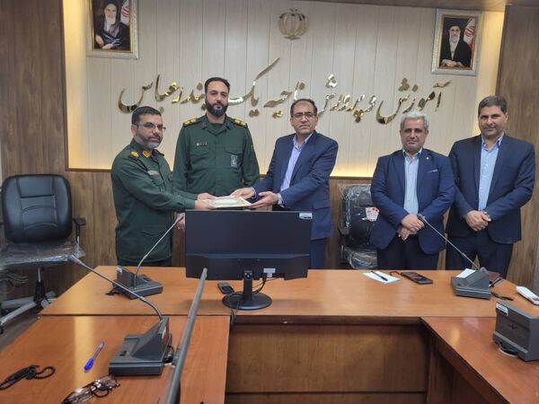 تودیع و معارفه مسئول بسیج دانش‌‌آموزی برادران ناحیه یک بندرعباس