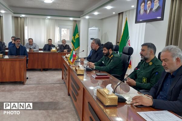 جلسه هم اندیشی با مدیران مدارس چهاردانگه