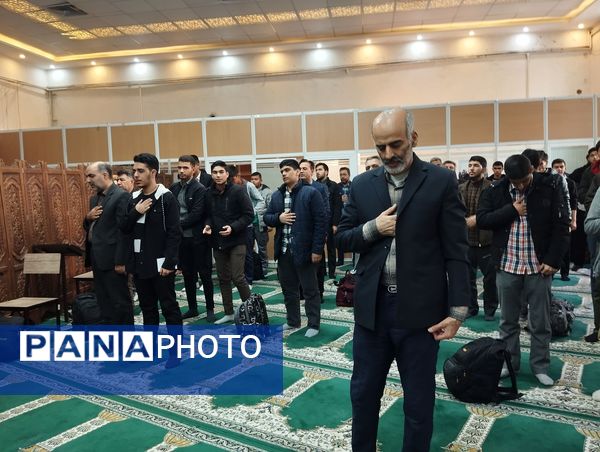 سفر دانش‌آموزان خراسان رضوی به دیدار مقام معظم رهبری 