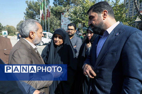 آیین گرامیداشت شهیدحسین فهمیده