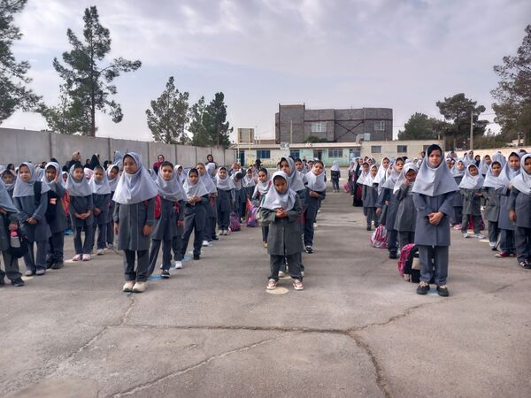 مراسم آغاز سال تحصیلی جدید در دبستان توحید 